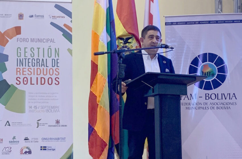  Reyes clausura en Bolivia el III Foro de Gestión de Residuos – Extra Jaén