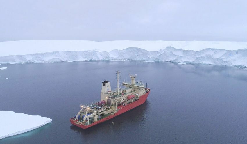  El superglaciar antártico Thwaites se sostiene ya solo ‘por los pelos’ y haría subir el mar hasta 3 metros