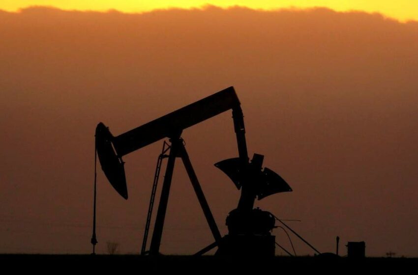  El petróleo se descuelga de los 90 dólares y cae a mínimos de febrero