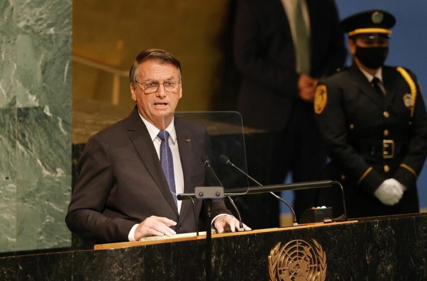  Bolsonaro llevó la campaña presidencial a la ONU y defendió su política en la Amazonia