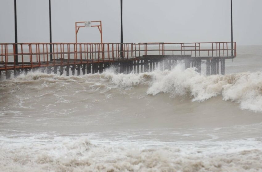  Huracán Kay causa inundaciones en Bahía de Kino en Sonora – Noticieros Televisa