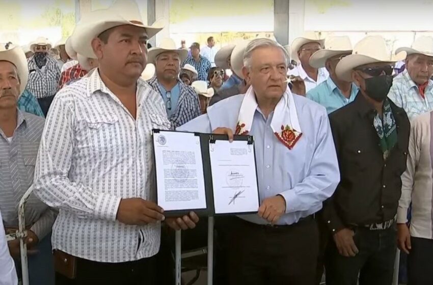  "Es un día histórico": AMLO firma decreto para devolver tierras al pueblo yaqui en Sonora
