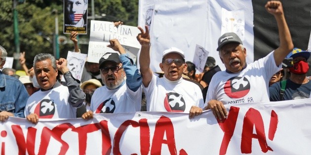  Miles marchan por la masacre de Tlatelolco