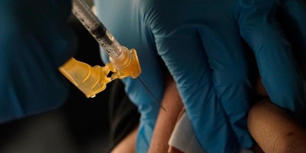  México aprueba vacuna anticovid cubana para uso de emergencia