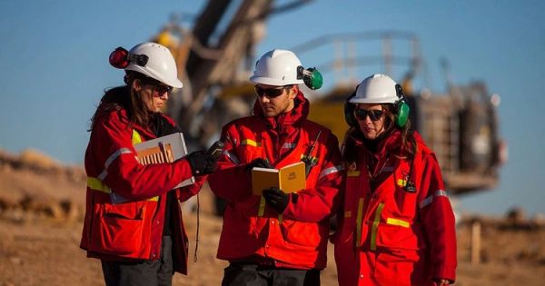  Como entrar a trabajar a las mineras: así podes anotarte y cobrar un sueldazo