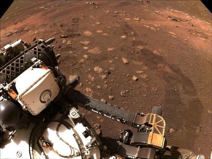  Perseverance descubre posibles compuestos orgánicos en su crater de Marte