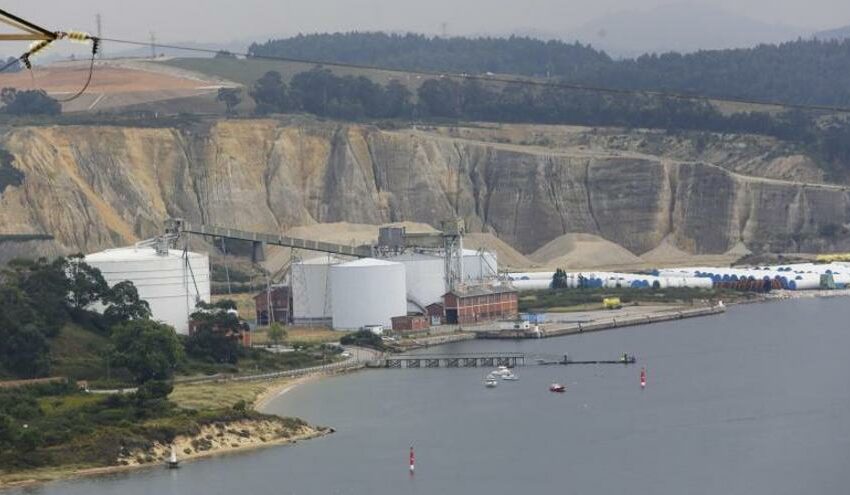  El Puerto trata con Medio Ambiente su plan para crecer por la margen derecha