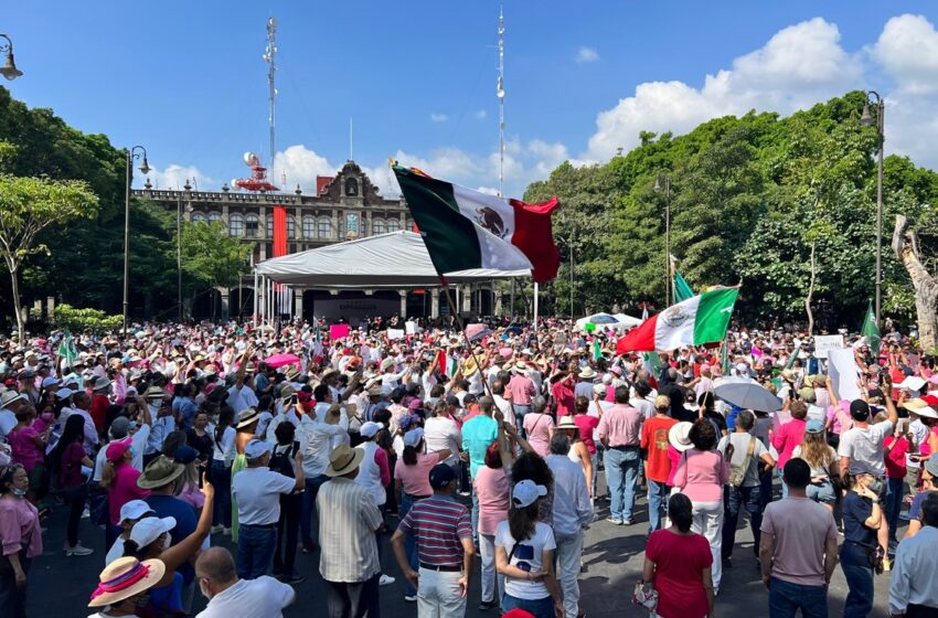  Marchan en varios estados en defensa del INE – La Jornada