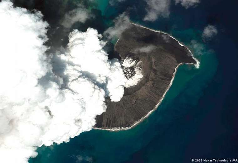  La erupción del volcán de Tonga desató la fumarola más alta alguna vez registrada