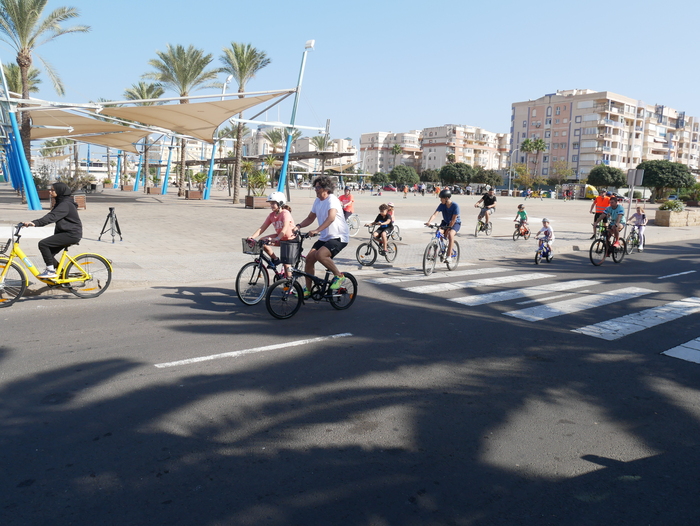  Apenas una quincena de personas se animan a participar en la pedalada de Medio Ambiente