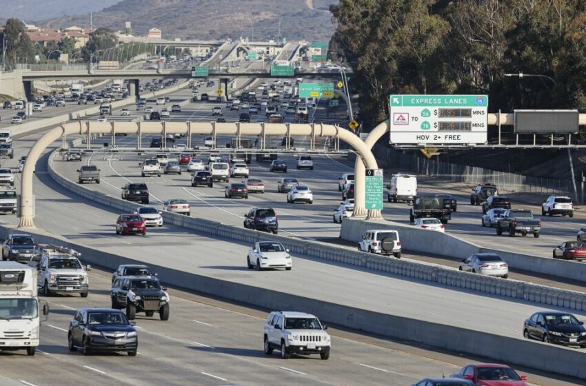  Los conductores de San Diego tienen una mayor huella de carbono que los de Los Ángeles …