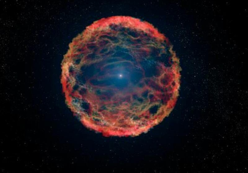 ¡Impresionante! Hubble capta tres fases de la explosión de una supernova