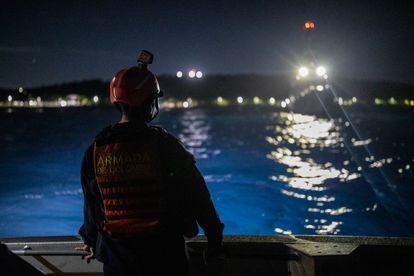 Las fuerzas navales de Colombia, Nicaragua y Costa Rica continúan con la búsqueda de los pasajeros de una embarcación irregular.
