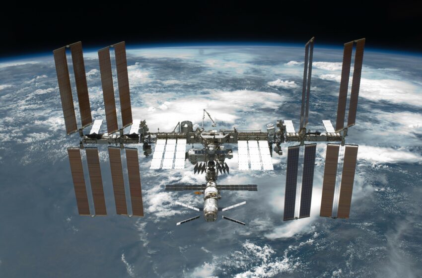  Rusia estudia cómo “rescatar” a sus cosmonautas en la Estación Espacial Internacional