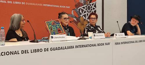  Rinden homenaje a la poeta mapuche Liliana Ancalao en la FIL de Guadalajara