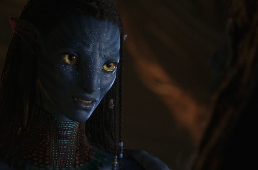  Zoe Saldaña se conecta más con su emblemático personaje en la secuela de 'Avatar'