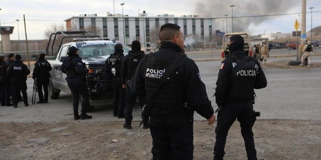  Confirman la fuga de 24 reos tras motín en Ciudad Juárez
