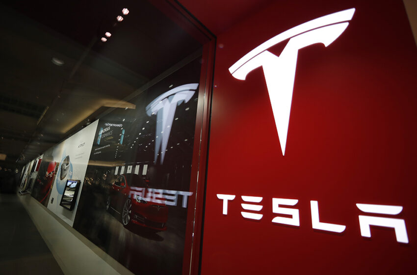  Tesla retira del mercado más de 360000 vehículos por posible riesgo de choque