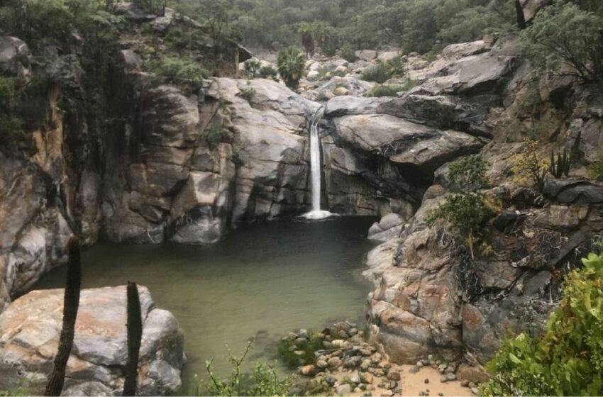  Sol de Mayo, la única cascada oculta en el desierto que podrás visitar en Baja California Sur