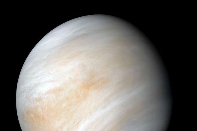  Imágenes tomadas por la NASA indicarían actividad en uno de los volcanes de Venus