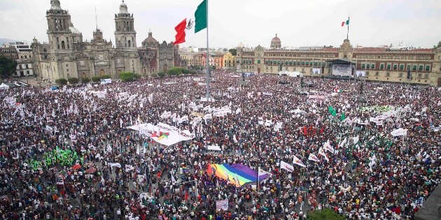  “México no es colonia de Estados Unidos”, afirma AMLO en mitin por el 18 de Marzo