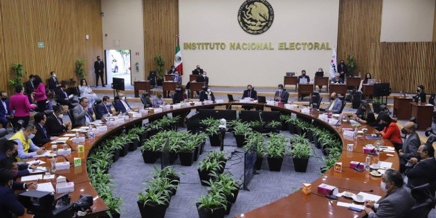  INE: Comité define lista final de aspirantes a consejeros