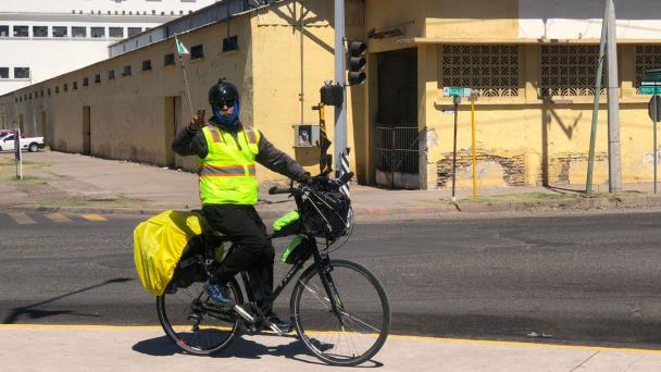  Sonora: Rosario viaja en su yaquibicla miles de kilómetros – Expreso