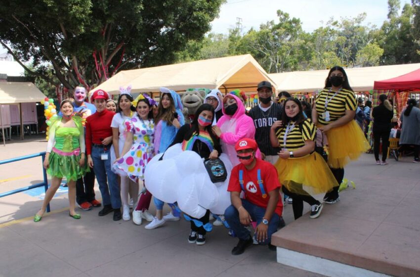  Celebran pacientes de oncología pediátrica del HGT el Día del Niño y Niña