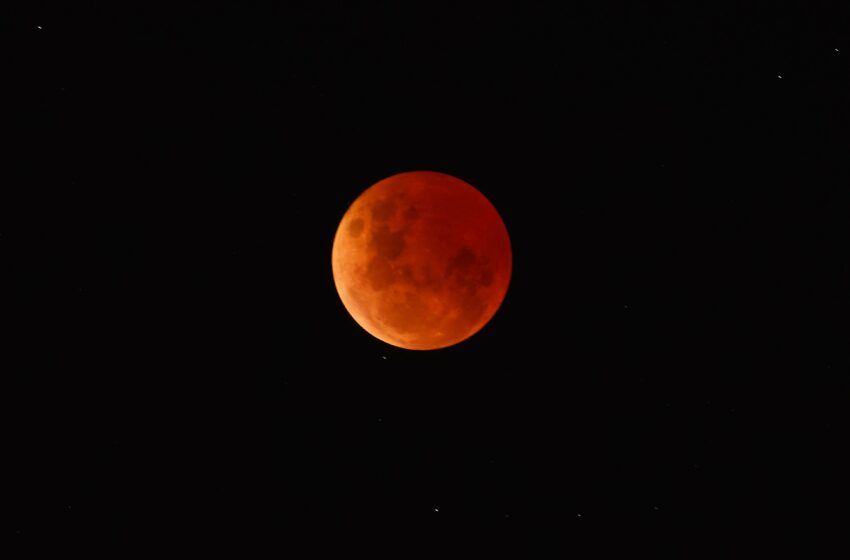  Los monjes de la Edad Media y su descubrimiento con los eclipses y los volcanes