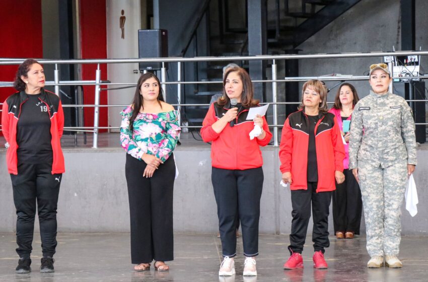  Con saque inicial, inaugura Sara Hernández de Monreal Torneo de Cachibol