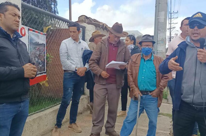  Con plantón exigieron a Corpoboyacá acciones contra la minería ilegal en páramo de Pisba