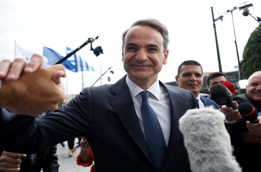  El conservador Mitsotakis se perfila como ganador de las elecciones en Grecia pero no lograría la mayoría absoluta