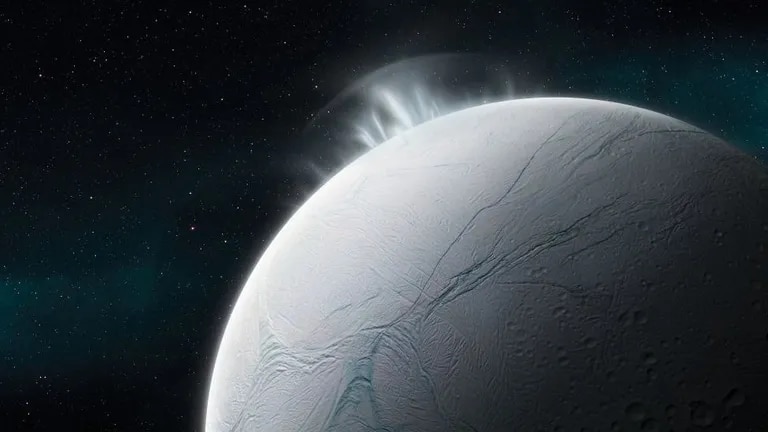  El fascinante descubrimiento de un chorro de vapor de agua de 9400 km que expulsa una luna helada de Saturno