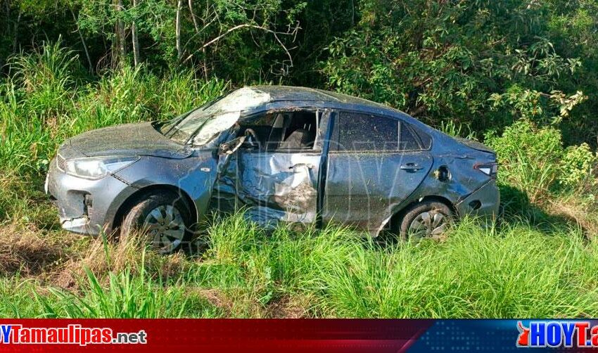  Conductor sobrevive a volcadura en la carretera a La Pesca – Hoy Tamaulipas