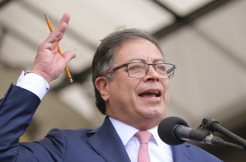  Gustavo Petro defiende su Gobierno: “Yo no acepto chantajes”