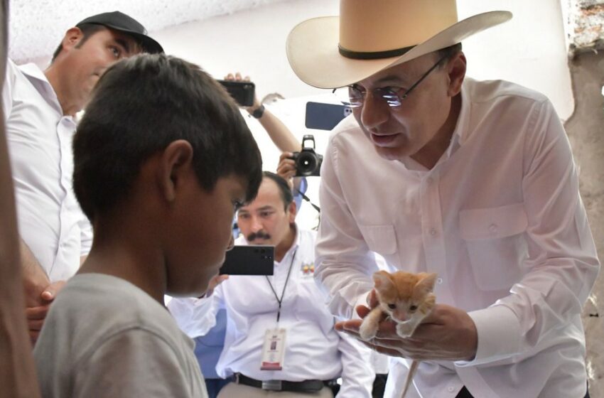  Alfonso Durazo celebra 33 mil servicios a mascotas y animales en situación de calle, en un año