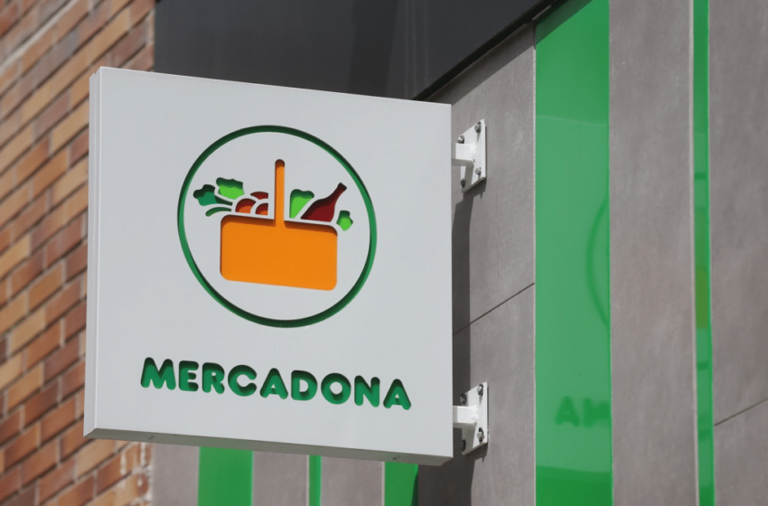  Los supermercados de Mercadona introducen un nuevo ticket digital en sus cajas de pago
