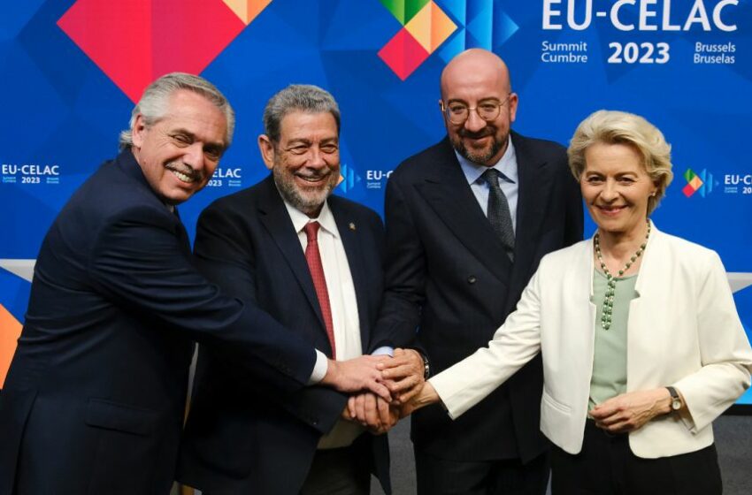  La cumbre UE-Latinoamérica cierra con una aguada condena la guerra pero sin Nicaragua