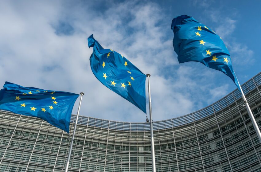  El Eurogrupo abre una etapa «decidida, gradual y realista» con una política fiscal más «restrictiva»
