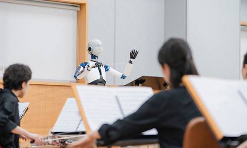  Un robot dirigió un concierto en Corea del Sur y encandiló a la audiencia