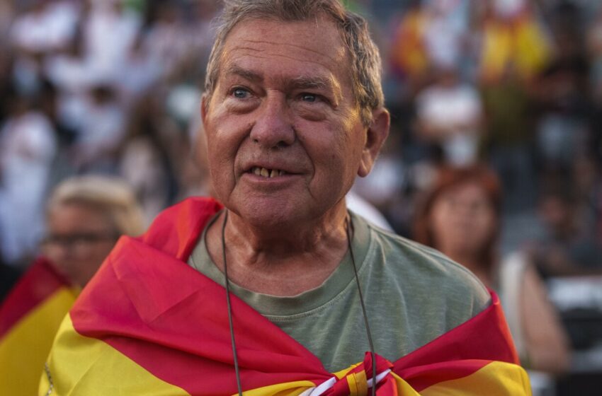  AP Explica: Comicios podrían dejar a la ultraderecha en el poder en España