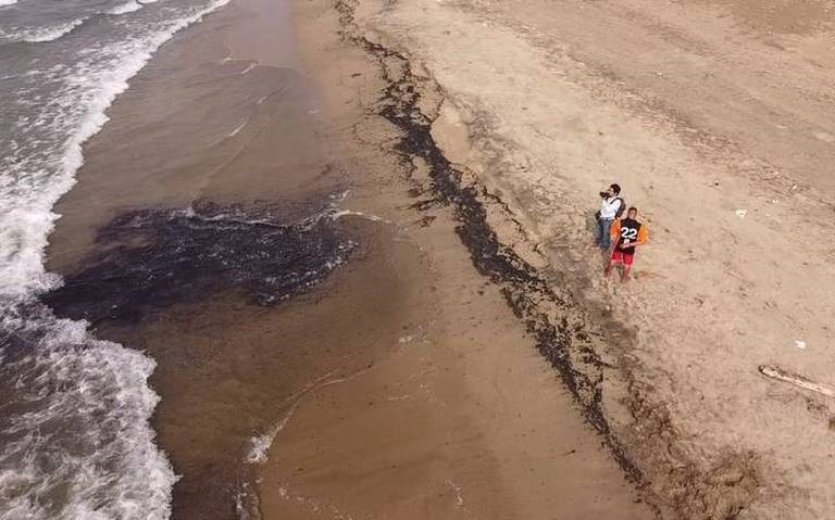  Chapopote en las costas de Tabasco proviene de derrame en Campeche: IPC – DDT
