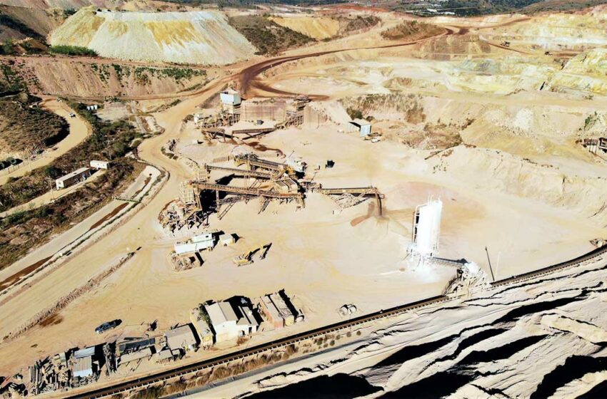 Minería deja cada año 60 mil mdd a Durango –