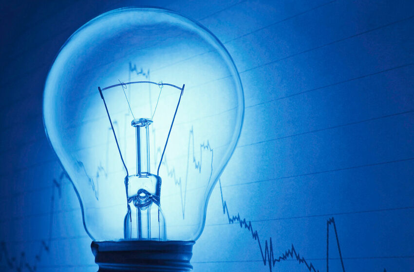  El precio de la luz cae este sábado un 13,2%, hasta los 98,2 euros/MWh