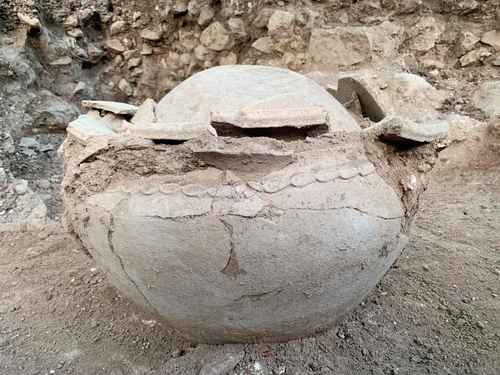  Hallan osamenta con un anillo de jade en buen estado en zona arqueológica El Tigre