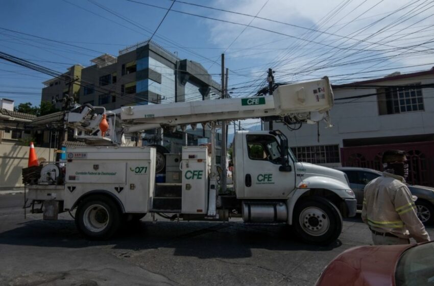  CFE restablece suministro eléctrico a usuarios afectados por el paso del huracán Hilary en …