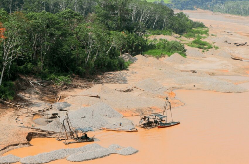  Ríos de oro y mercurio: 30 pueblos indígenas amenazados por la minería ilegal e informal