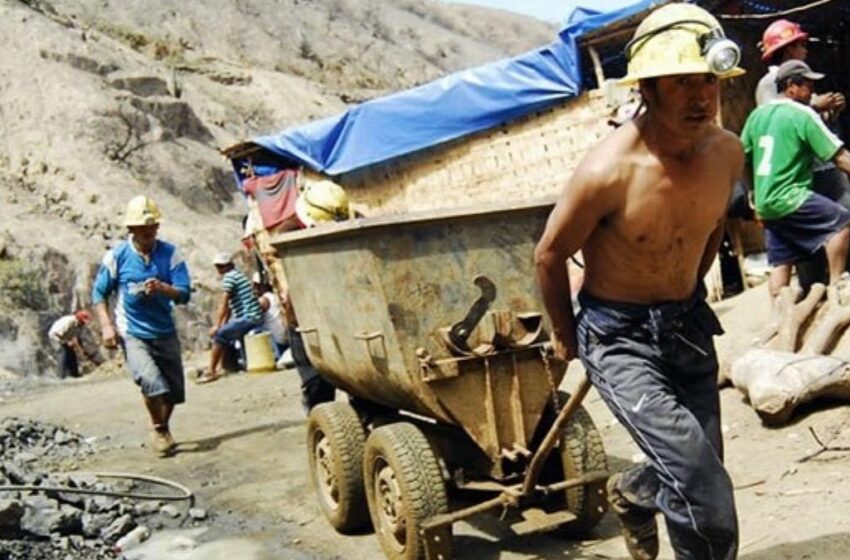  Arequipa: 60 fallecidos en 3 años por minería informal, y 6 conflictos activos en la región