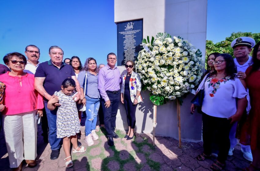  Expresa Édgar González su solidaridad a familiares de pescadores fallecidos por el …