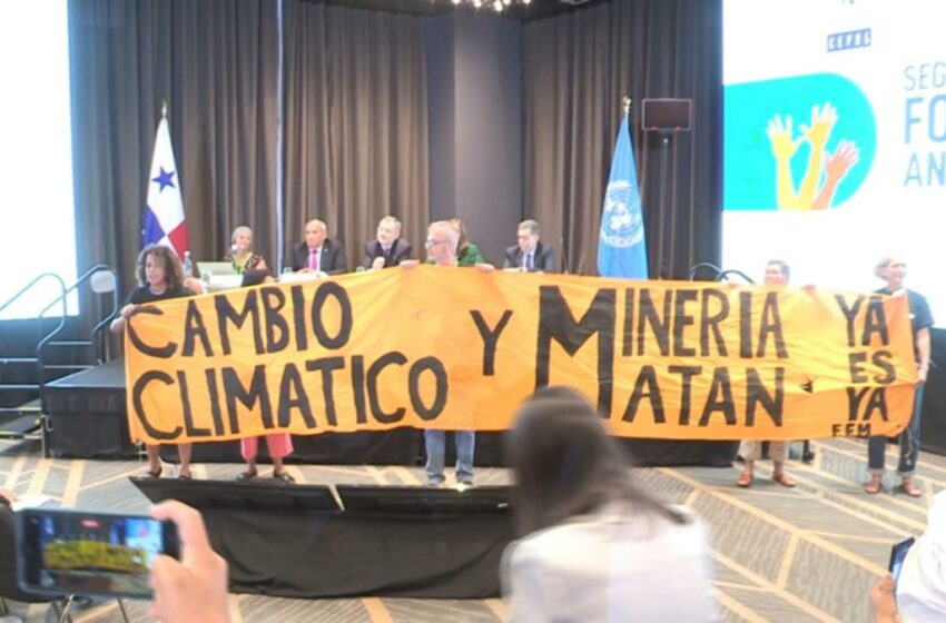  Activistas panameños contra la minera boicotean reunión regional de defensores ambientales